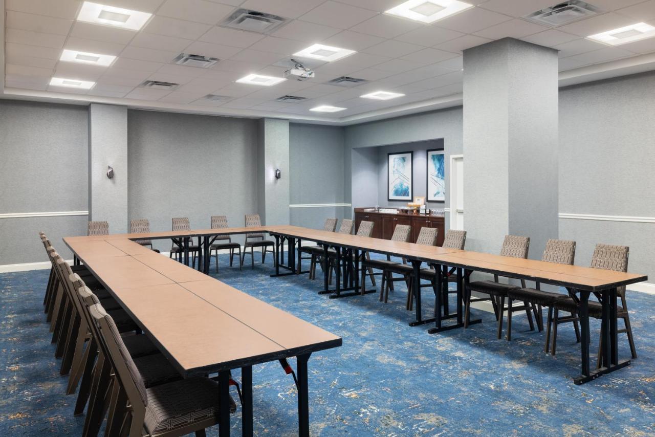 Sheraton Wilmington South Нью-Касл Экстерьер фото